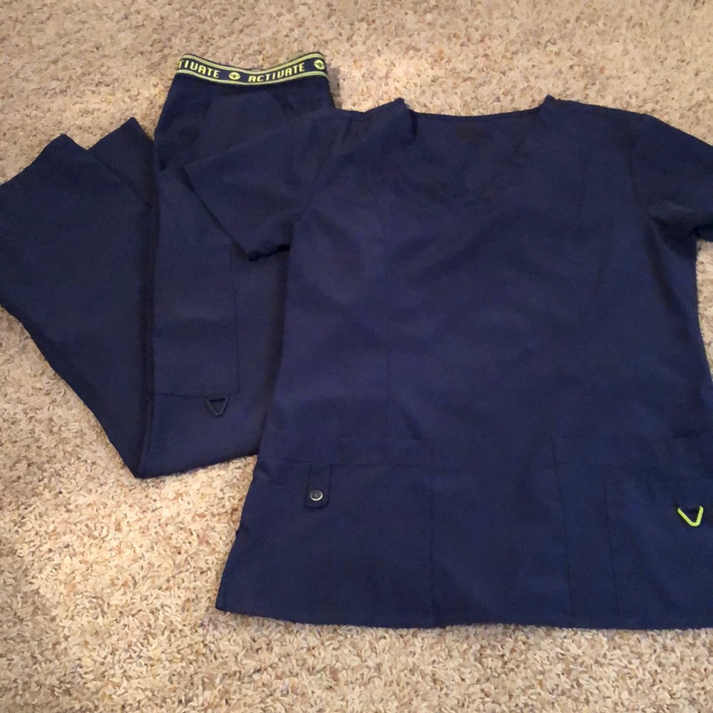 Med Couture Scrub set